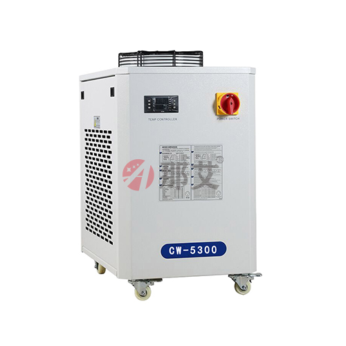 小型實(shí)驗(yàn)室冷水機(jī)
